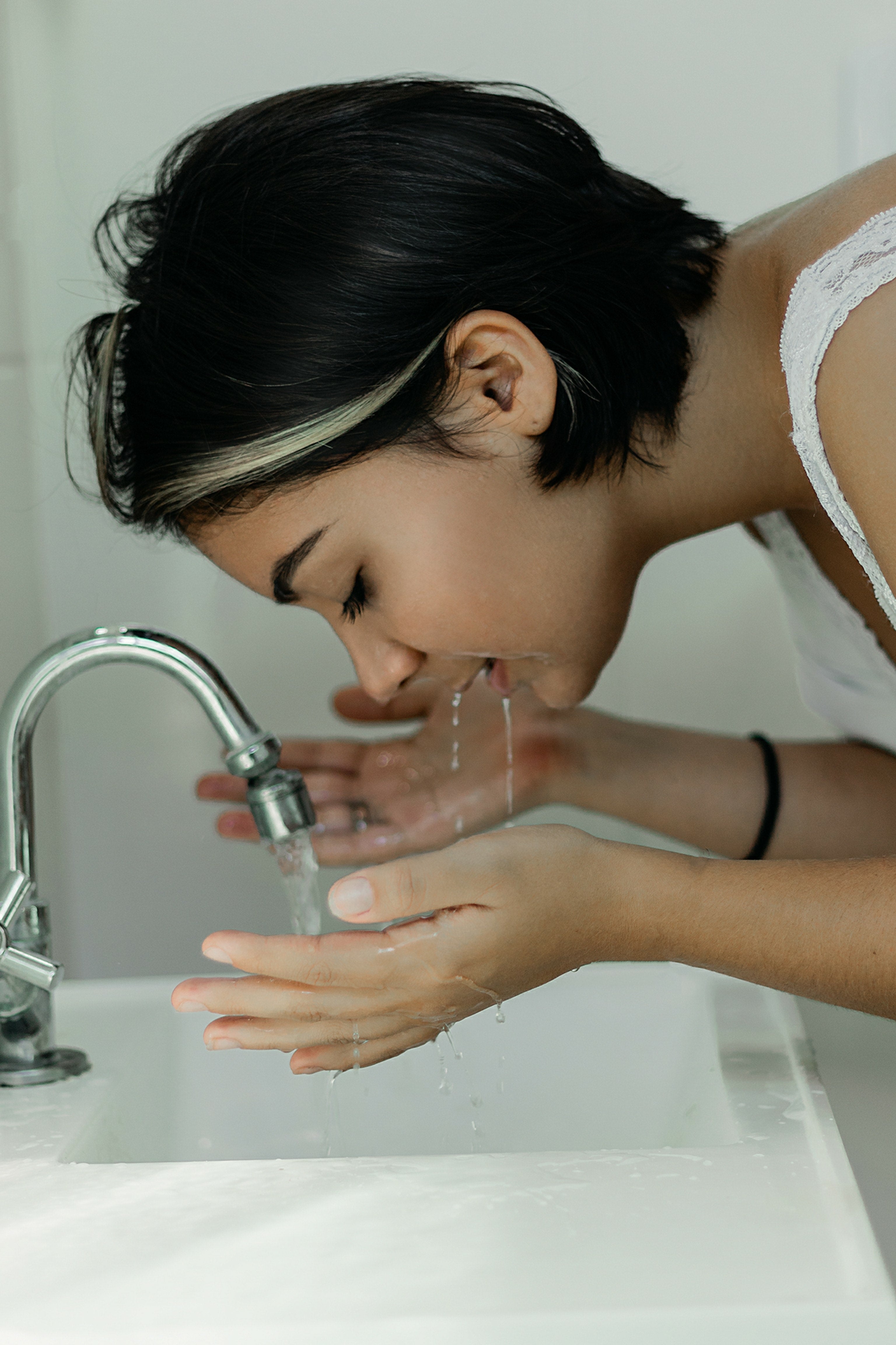 Skin cleansing 101 - How often should you wash your face?